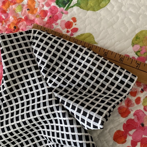 Vintage ‘60s Double Knit Fabric Mini Dress - Picture 9 of 13